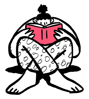 طالب يدرس بمصادر متعددة